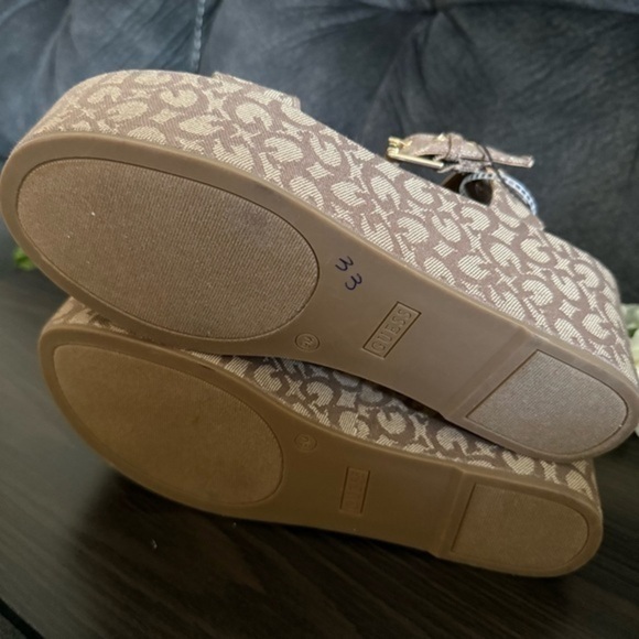 Guess Guess - Picture 6 of 9